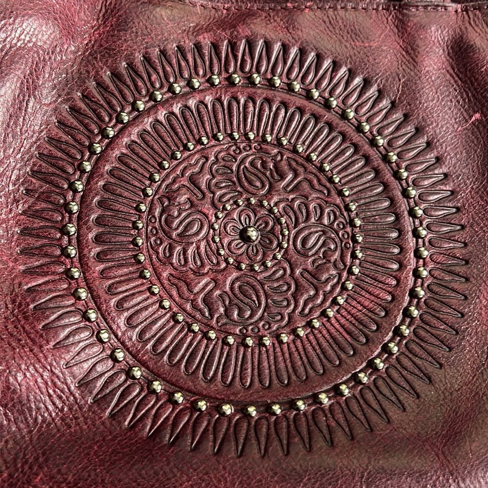 Patricia Nash Large Paris Embossed Leather Studded Shoulder Bag - Picture 11 of 16